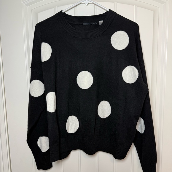 T Tahari Sweaters - T Tahari Black Sweater with White Polka Dots Crew Neck Style